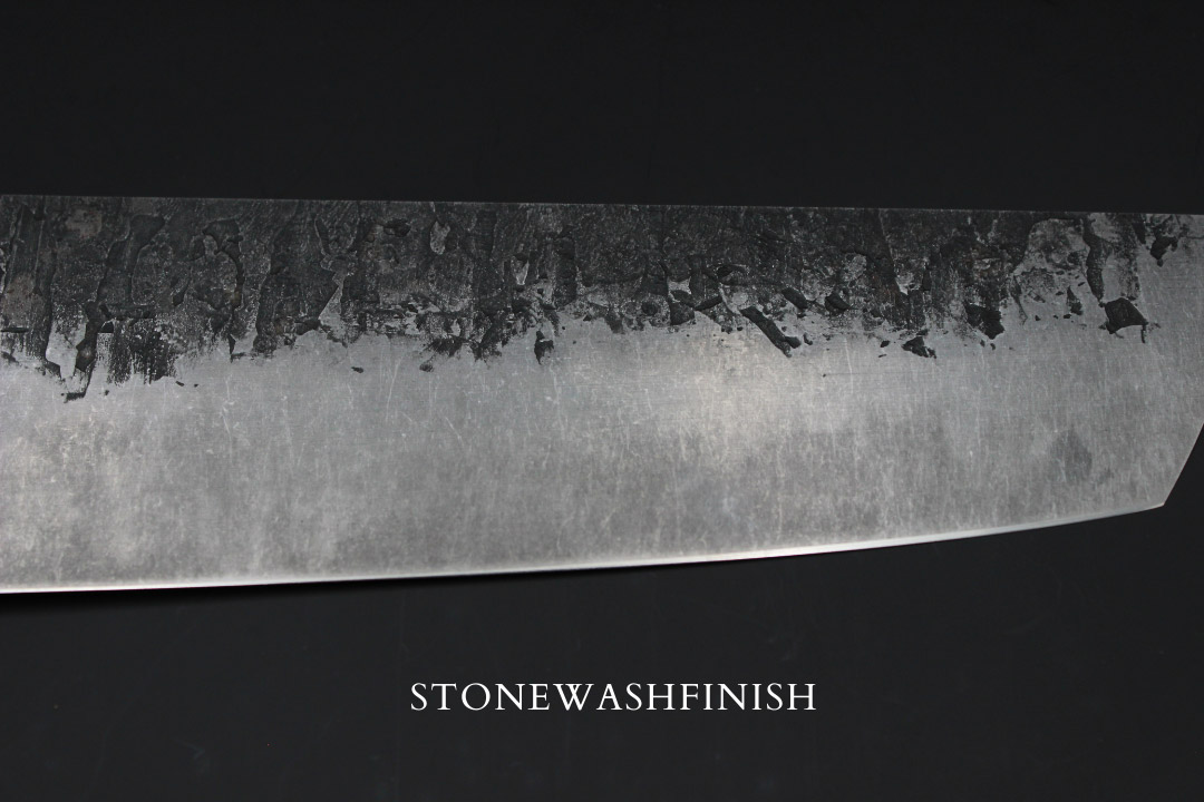 Monostahlklinge mit Stonewashfinish