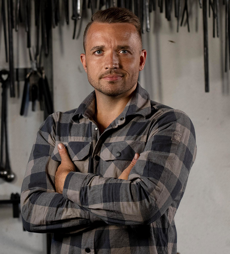 Marco Gadavics, Inhaber der Messerschmiede Gadavics
